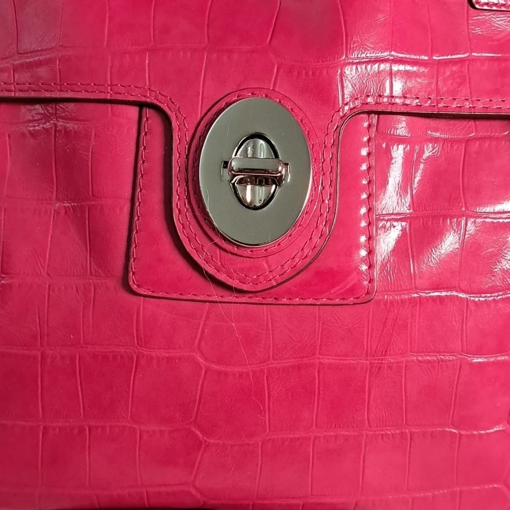 Coach NWTs Peyton Embossed Patent Leather Carryall Tote Bag